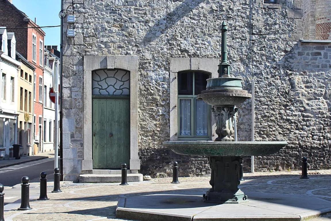 Gite La Petite Ourse - Gite De Charme Citadin Andenne Exterior foto